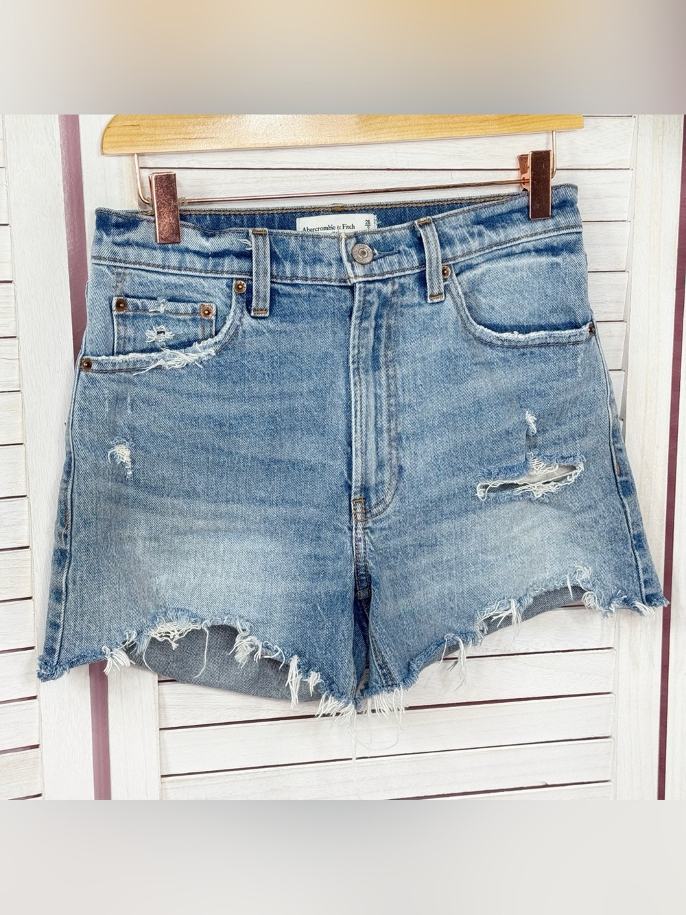 Abercrombie & Fitch High Rise Denim Cutoffs Mom Jean Shorts‎ Blue Size 2 26